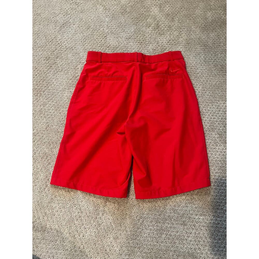 Nike Golf Shorts (30) - Picture 3 of 4
